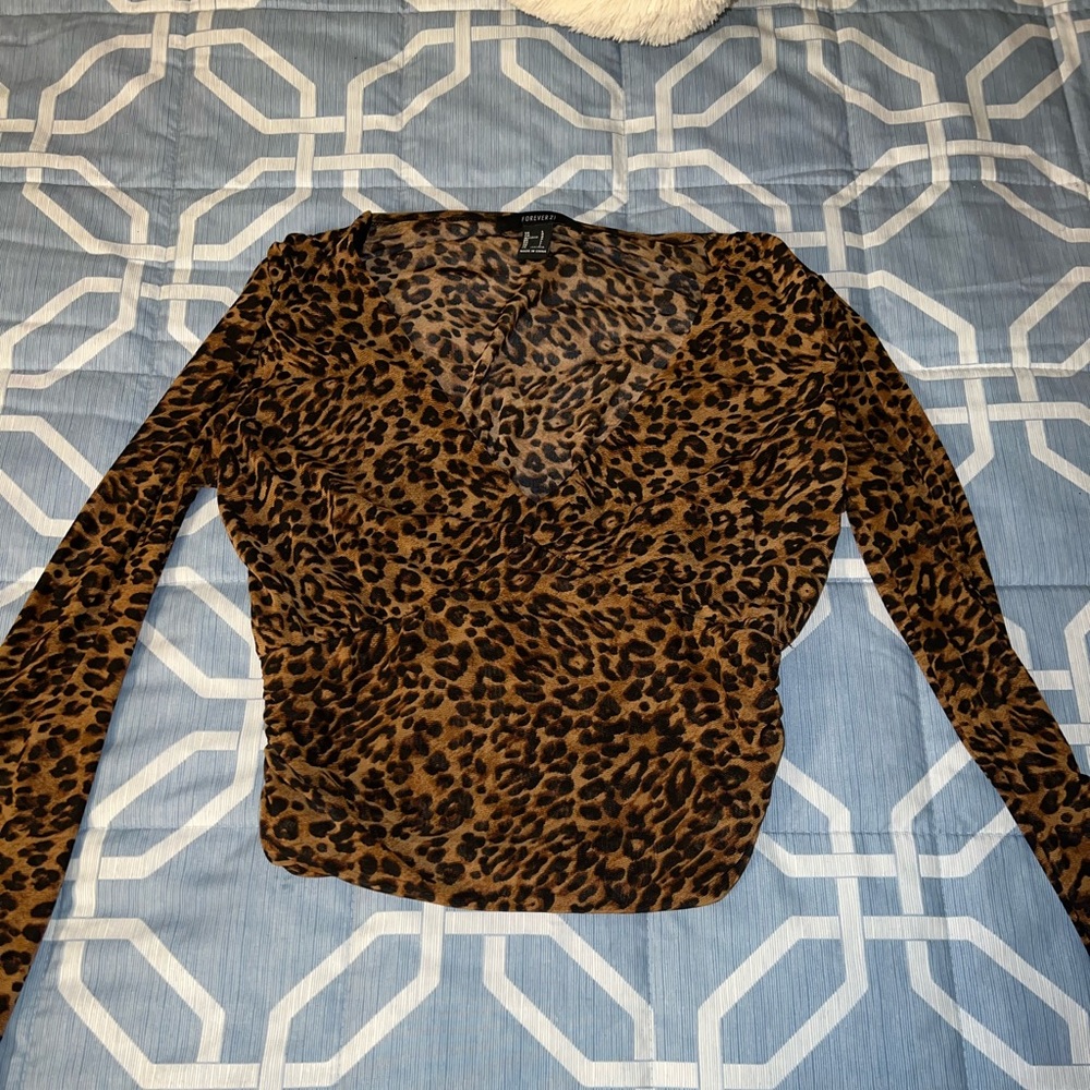 Crop tops🐆2 or 1